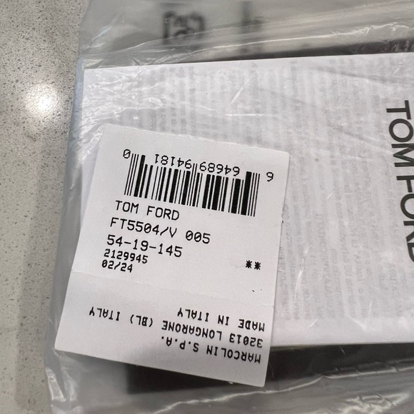 Brand new Tom Ford eye glasses. - Picture 4 of 4